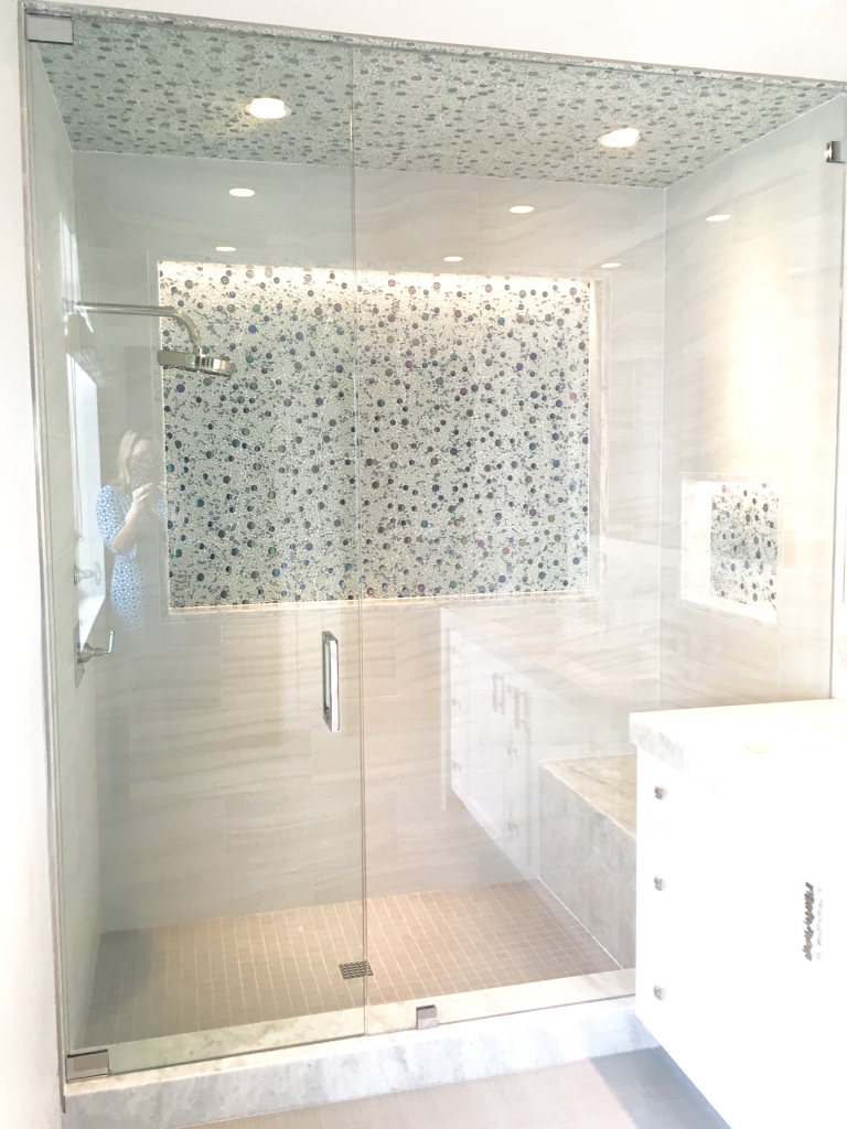 ultra clear glass steam shower to ceiling 1/2" glass pivot hinges